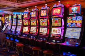 Philippines player ready to spin tongits jackpot games on mobile for a big win